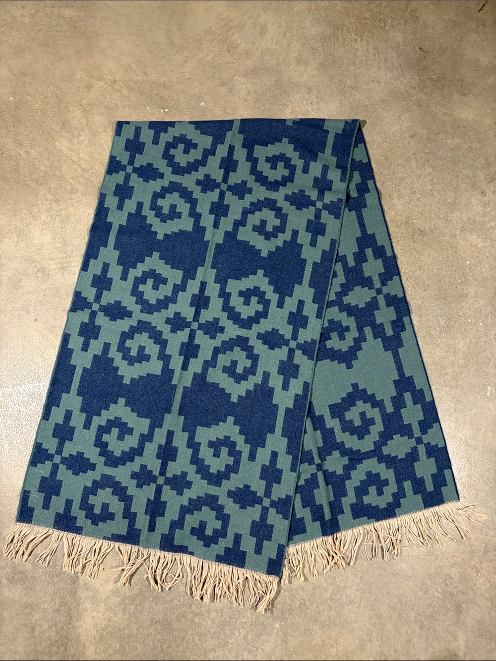 Vintage Pendleton 100% Virgin Wool Scarf Geometric Southwestern Made in USA